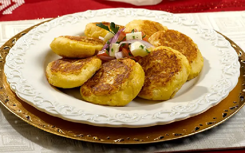 Receta terminada en plato de pan milcao o melcao