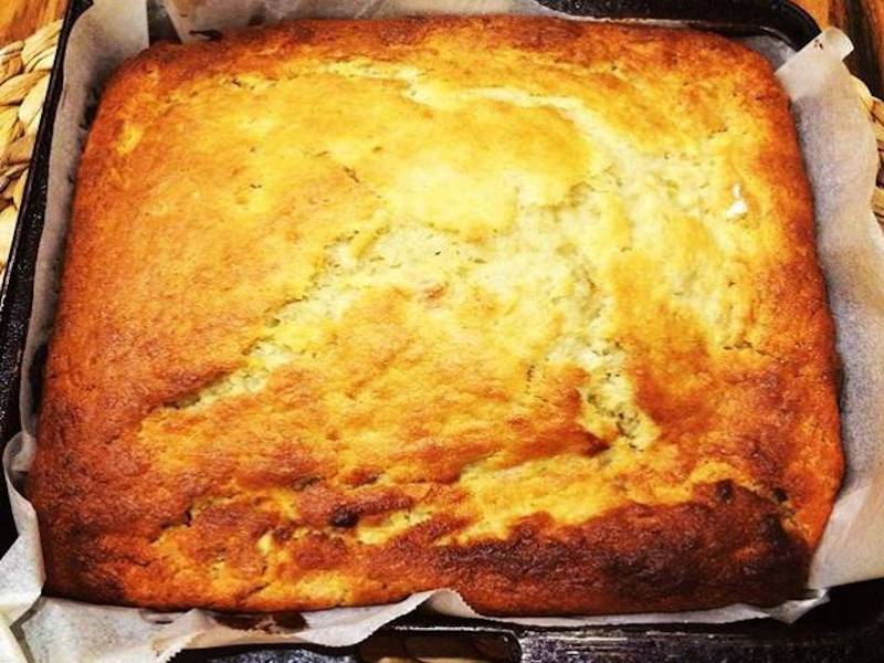 Imagen terminada de delicioso Pastel de Plátano Verde con Queso Mozzarella: Una fusión de sabores auténticos y creatividad culinaria.